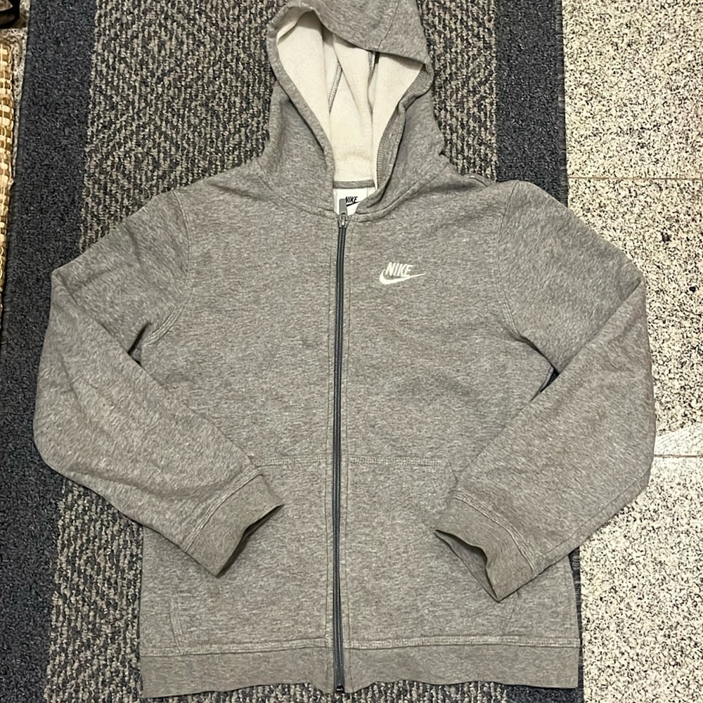Boys Nike Large Zip Hoodie